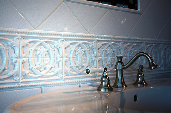 cracke_tile_bath.jpg